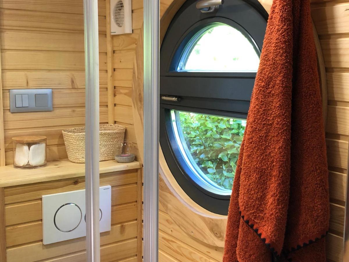 Roulotte Gites O Bien-Etre Massage Spa Sejour Bien-Etre En Hebergement Insolite Roulotte Karantez Ou En Gites Melon Ou Yock A 800 M Des Plages Maison D'Hote Drogou Porspoder Zewnętrze zdjęcie
