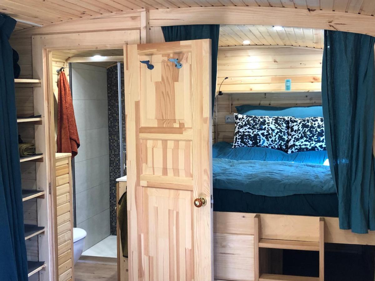 Roulotte Gites O Bien-Etre Massage Spa Sejour Bien-Etre En Hebergement Insolite Roulotte Karantez Ou En Gites Melon Ou Yock A 800 M Des Plages Maison D'Hote Drogou Porspoder Zewnętrze zdjęcie