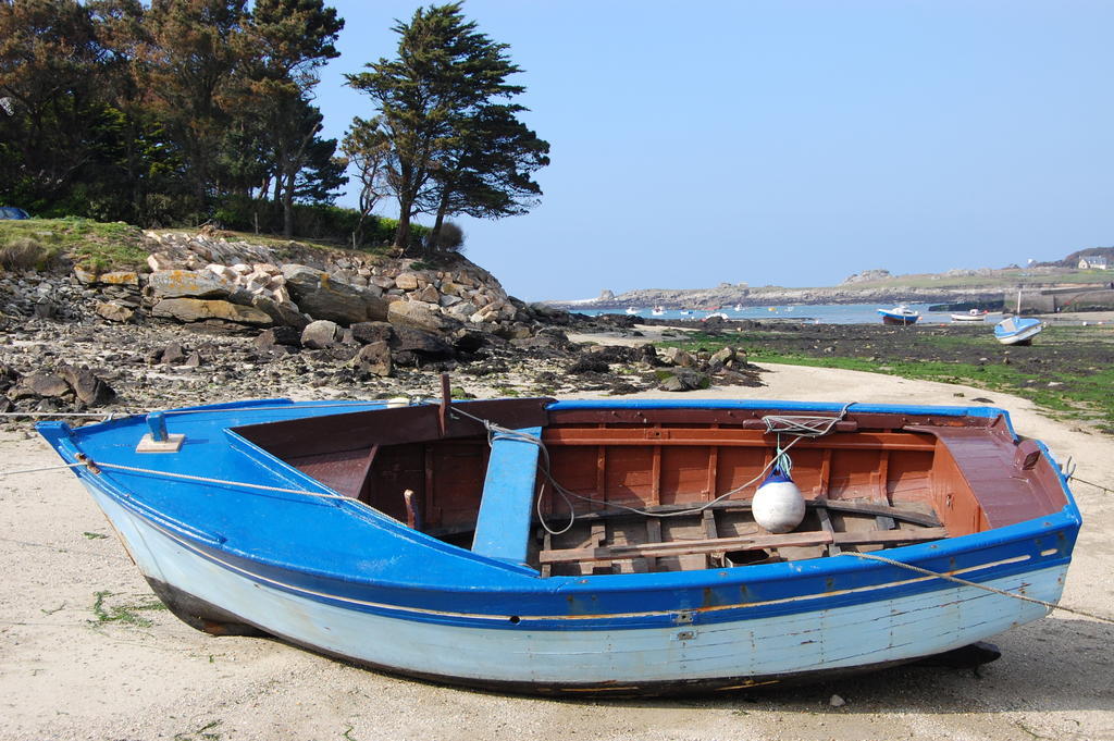Roulotte Gites O Bien-Etre Massage Spa Sejour Bien-Etre En Hebergement Insolite Roulotte Karantez Ou En Gites Melon Ou Yock A 800 M Des Plages Maison D'Hote Drogou Porspoder Zewnętrze zdjęcie