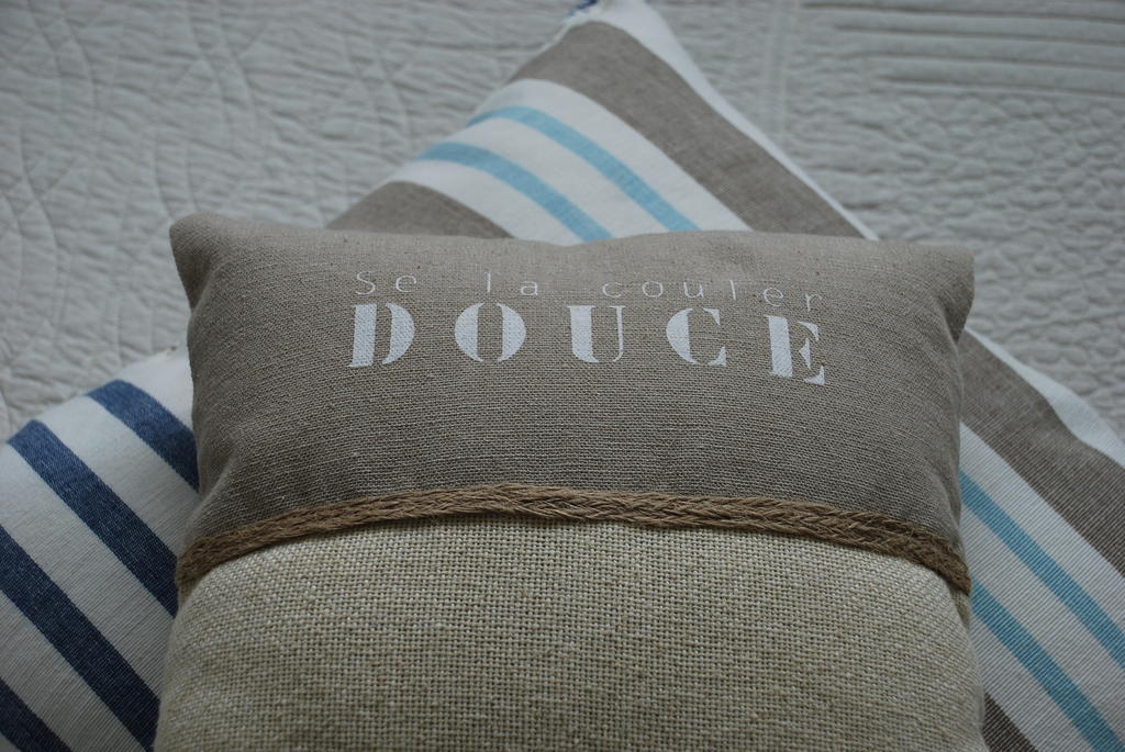 Roulotte Gites O Bien-Etre Massage Spa Sejour Bien-Etre En Hebergement Insolite Roulotte Karantez Ou En Gites Melon Ou Yock A 800 M Des Plages Maison D'Hote Drogou Porspoder Pokój zdjęcie