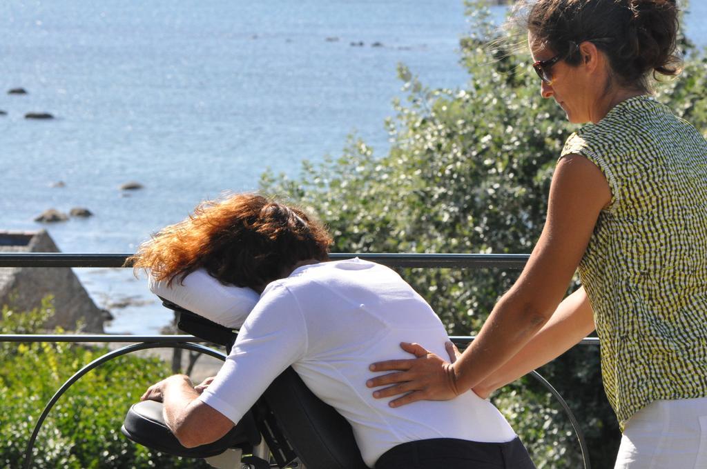 Roulotte Gites O Bien-Etre Massage Spa Sejour Bien-Etre En Hebergement Insolite Roulotte Karantez Ou En Gites Melon Ou Yock A 800 M Des Plages Maison D'Hote Drogou Porspoder Zewnętrze zdjęcie